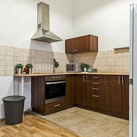 Basilika Nagymezo Stret Apartment Budapest