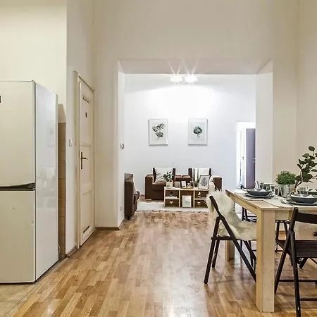 Apartament Basilika Nagymezo Stret Budapesta